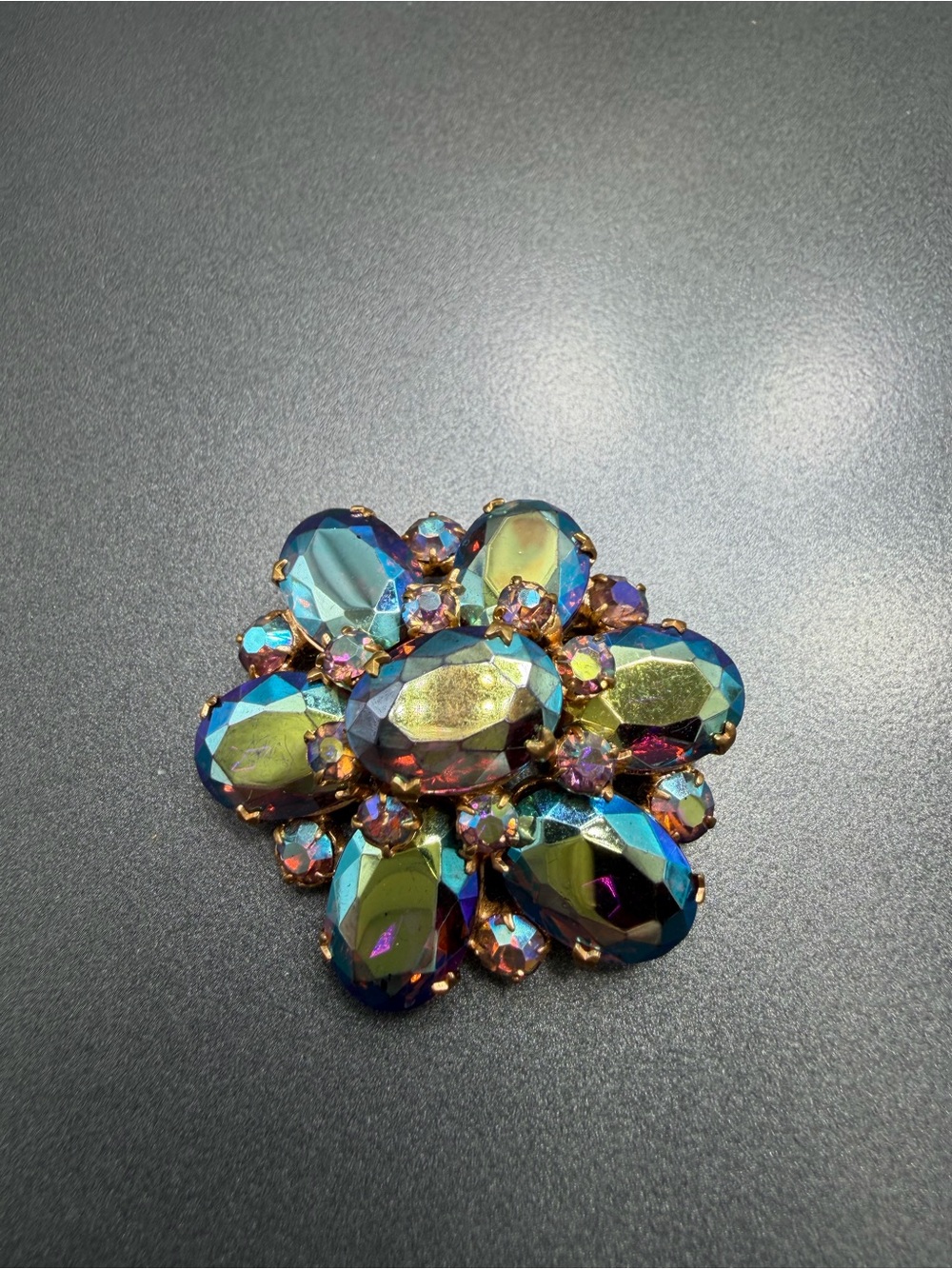 Vintage Jewel tones Glass Brooch #474UR
